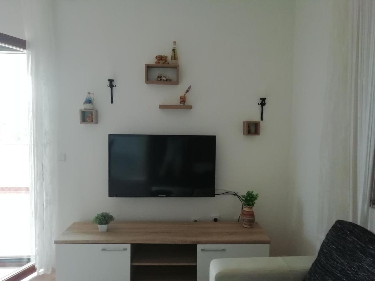 Vacation Home Katarina Nin Eksteriør bilde