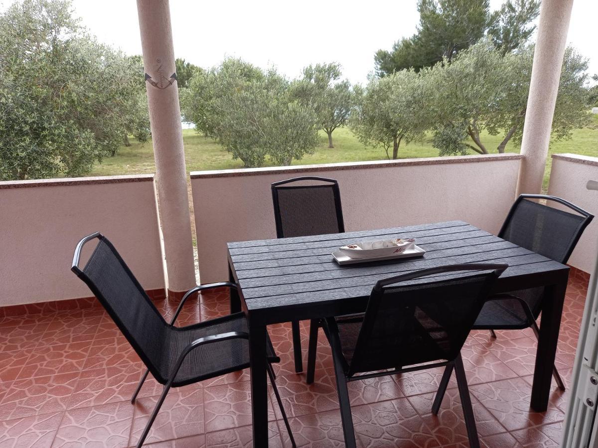 Vacation Home Katarina Nin Eksteriør bilde
