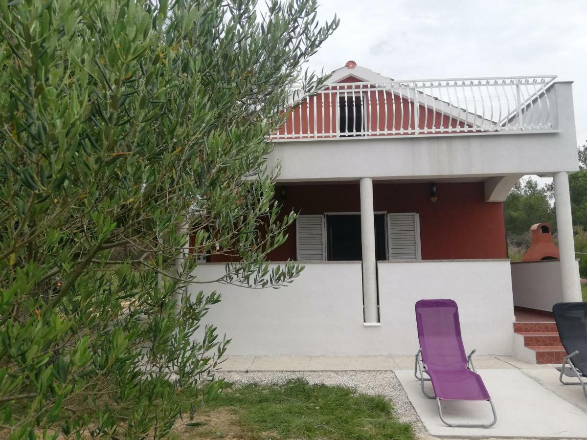 Vacation Home Katarina Nin Eksteriør bilde